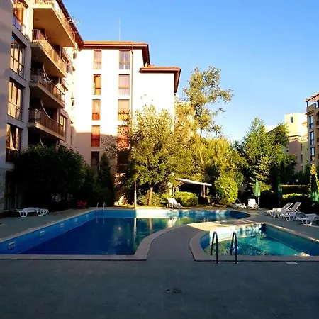 Apartcomplex Relax 아파트호텔